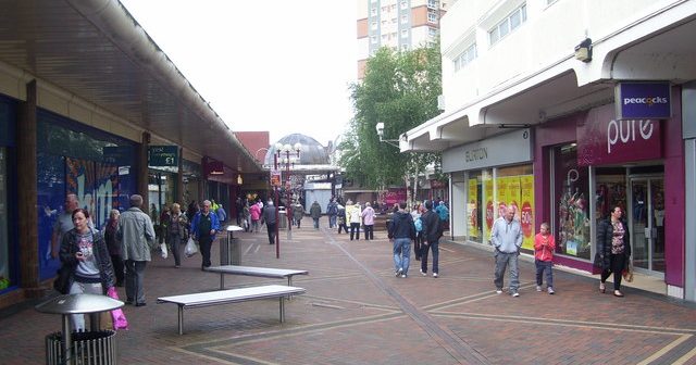 Is Motherwell a nice place to live or is Motherwell rough?