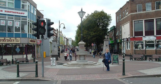 Is Gosport a nice place to live or is Gosport rough?
