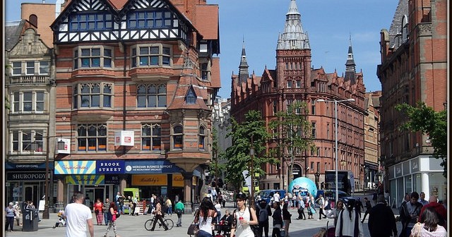Is Nottingham a nice place to live or is Nottingham rough?