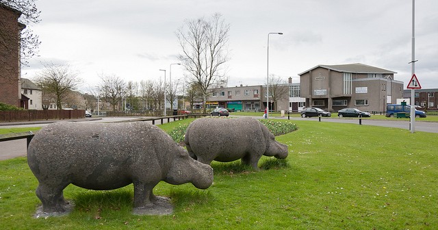 Is Glenrothes a nice place to live or is Glenrothes rough?