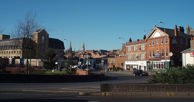 Is Colchester a nice place to live or is Colchester rough?