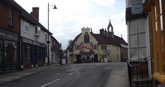 Is Midhurst a nice place to live or is Midhurst rough?