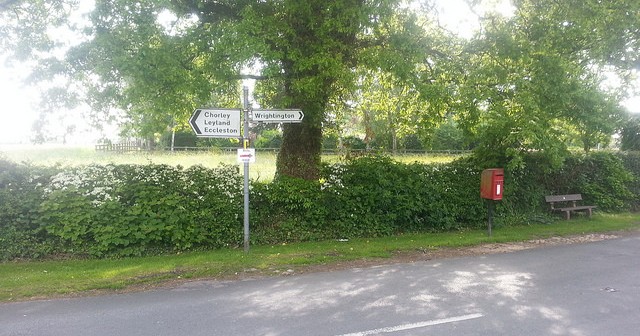 Is Mawdesley a nice place to live or is Mawdesley rough?