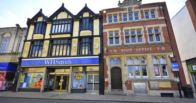 Is Bury St Edmunds a nice place to live or is Bury St Edmunds rough?