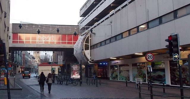 Is Gloucester a nice place to live or is Gloucester rough?