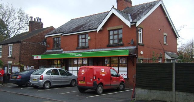 Is Mawdesley a nice place to live or is Mawdesley rough?