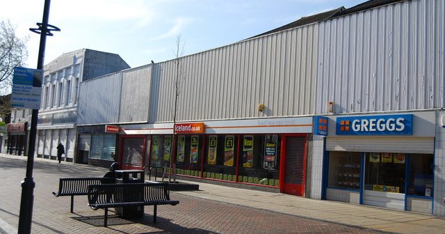Is Gillingham a nice place to live or is Gillingham rough?