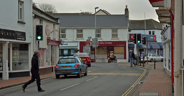 Is Braunton a nice place to live or is Braunton rough?