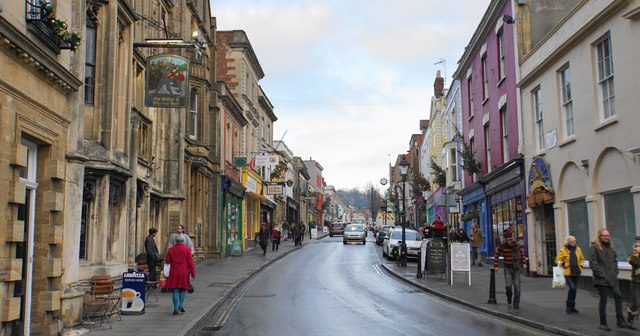 Is Glastonbury a nice place to live or is Glastonbury rough?