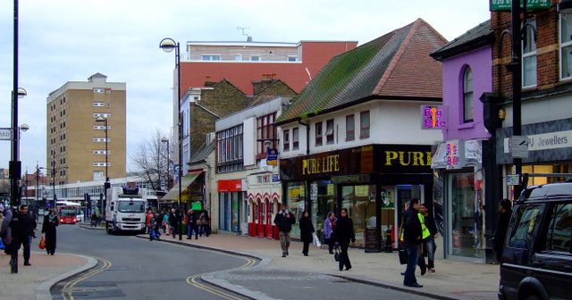 Is Hounslow a nice place to live or is Hounslow rough?