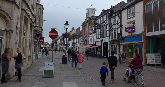 Is Melton Mowbray a nice place to live or is Melton Mowbray rough?