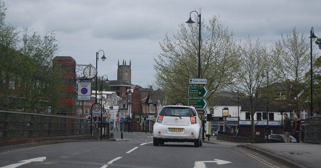 Is East Grinstead a nice place to live or is East Grinstead rough?