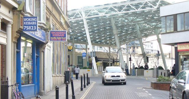 Is Woking a nice place to live or is Woking rough?