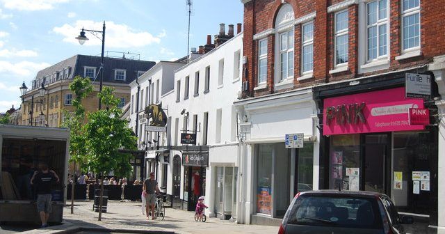 Is Maidenhead a nice place to live or is Maidenhead rough?