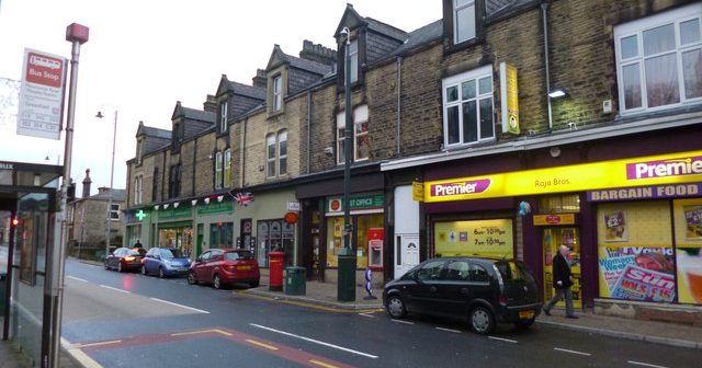 Is Mossley a nice place to live or is Mossley rough?