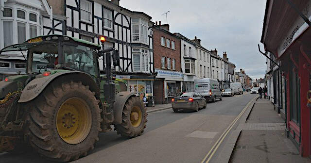 Is Cullompton, Devon a nice place to live